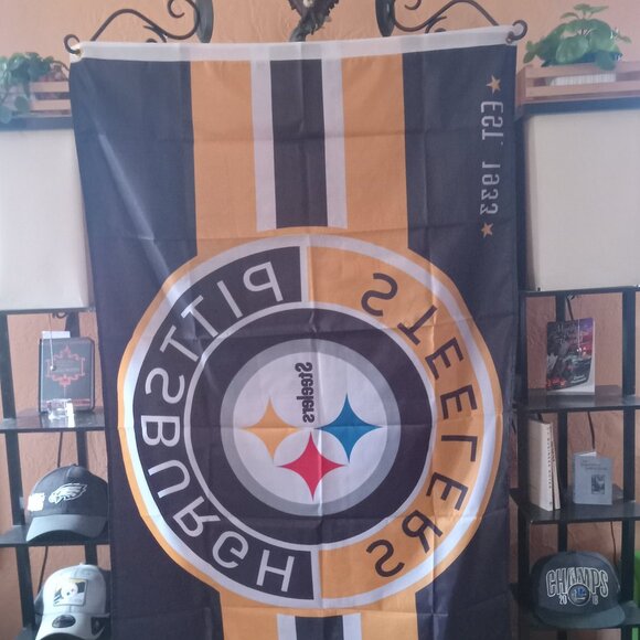 NEW Pittsburgh Steelers NFL 3X5 Feet Flag Circle Banner Wall Decor or Pole Hang - Picture 4 of 5